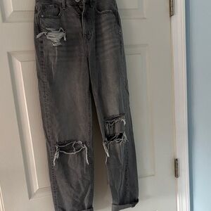 American Eagle Outfitters Women's Distressed Gray Boyfriend Jeans